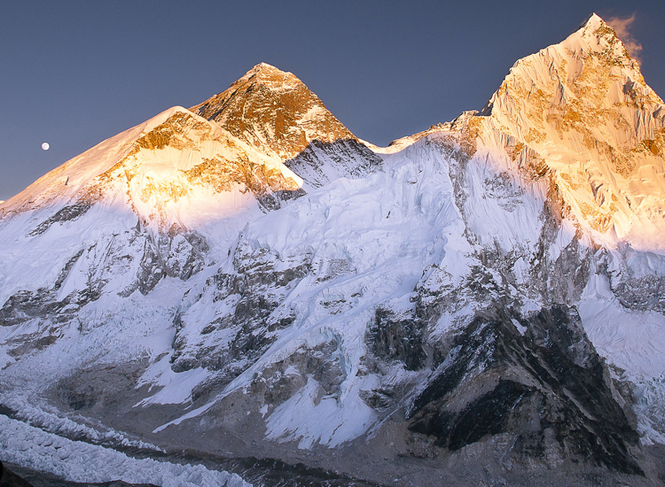 Everest Base Camp 7days with Helicopter return