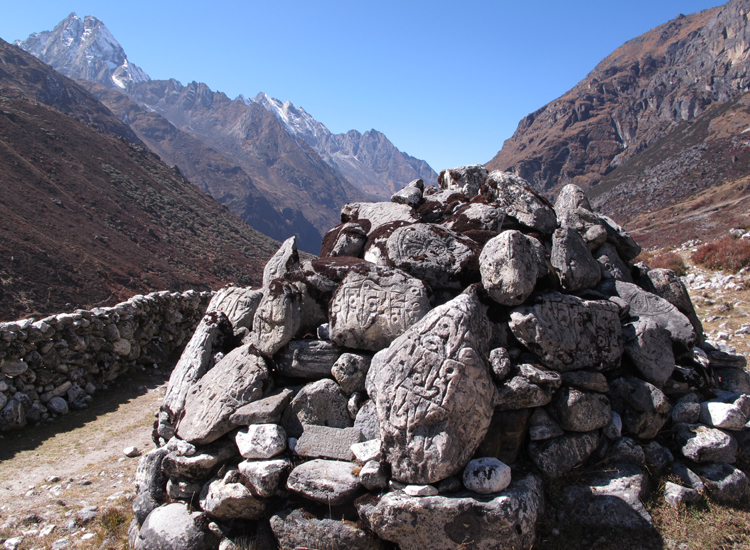 Rolwaling Tashi Lapcha Pass Trek 